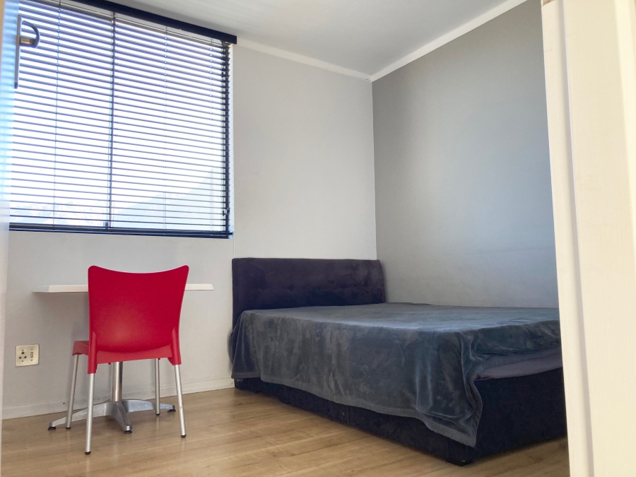 To Let 2 Bedroom Property for Rent in Claremont Upper Western Cape